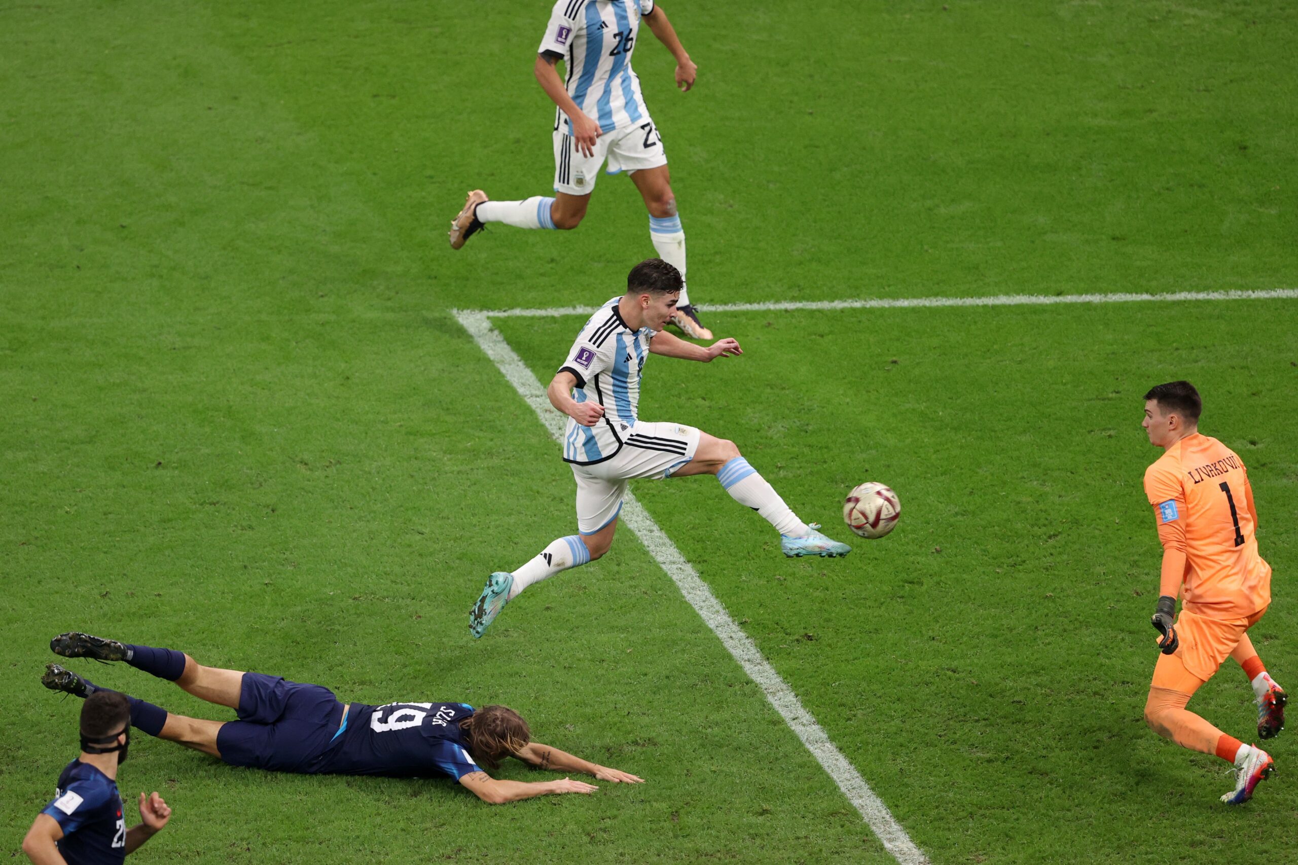Foci vb 2022: Argentína – Horvátország 3-0, Messi és Alvarez zsenialitása döntött