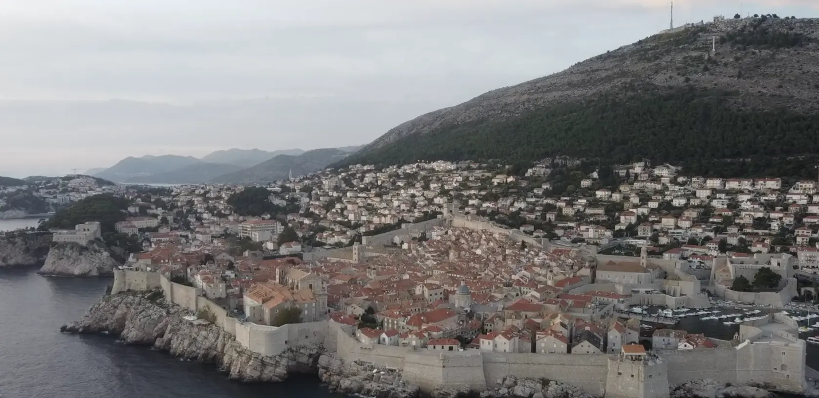 A horvát alpolgármester kiakadt, börtönnel fenyegeti a turistákat